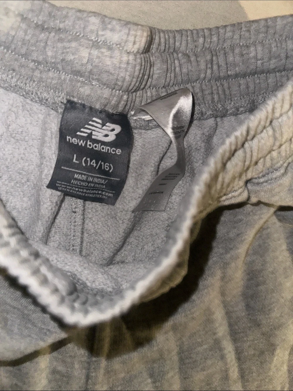 Kids Size L New Balance Grey Athletic Sweatpants - Comfortable Everyday Joggers